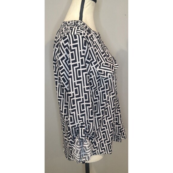 Adrienne Vittadini BLACK WHITE Geometric Blouse Roll Tab Sleeve Buttons Sz S NWT - Picture 4 of 9